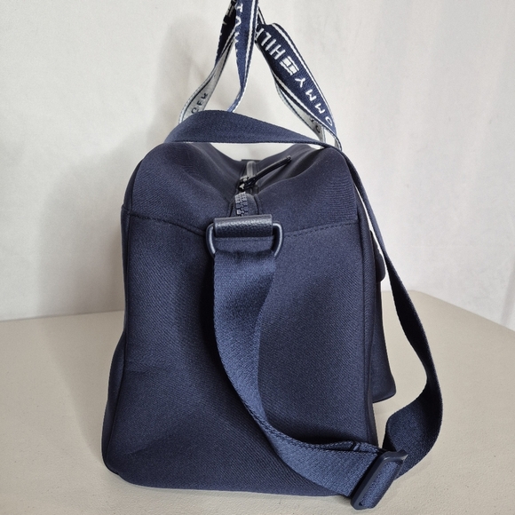 Tommy Hilfiger Navy Neoprene Tote Bag / Weekender Bag Adjustable Crossbody Strap - Picture 4 of 16